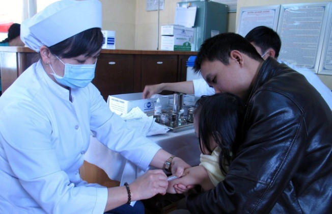 Lâm Đồng: Tiếp tục rà soát tiền sử và tiêm chủng bù liều cho trẻ nhập học tại các cơ sở giáo dục mầm non, tiểu học