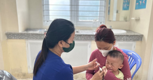 TP.HCM triển khai Chiến dịch tiêm vắc xin Sởi