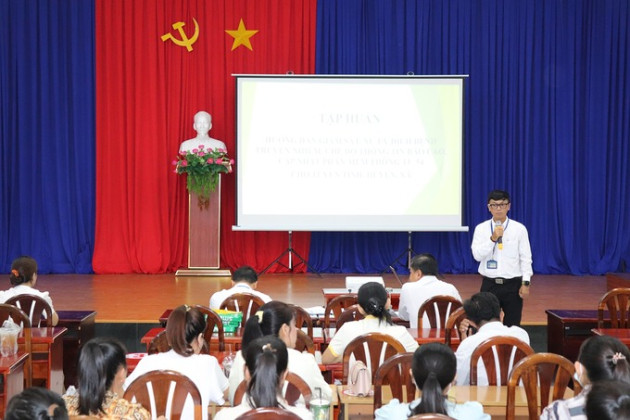 Tây Ninh: Tập huấn hướng dẫn giám sát, xử lý ổ dịch, cập nhật phần mềm hệ thống quản lý bệnh truyền nhiễm