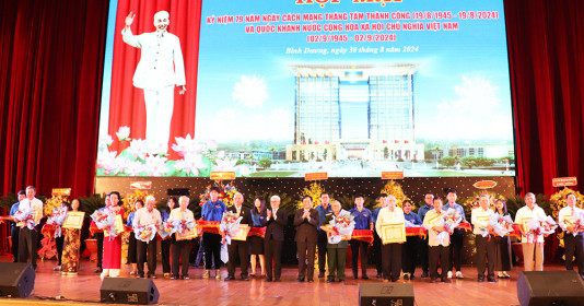 Bình Dương: Tôn vinh truyền thống, hướng tới tương lai tươi sáng