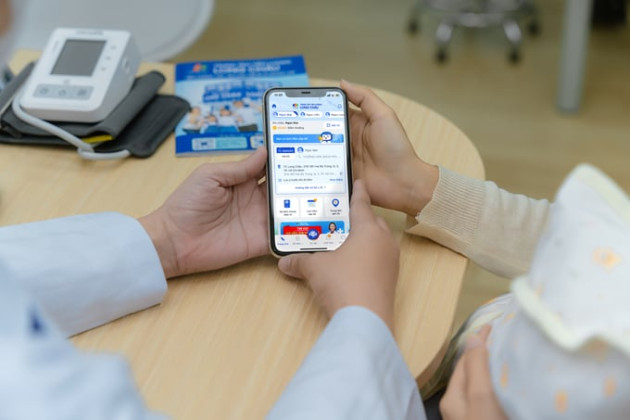 Long Châu tiên phong ra mắt sổ tiêm chủng điện tử đầu tiên tại Việt Nam