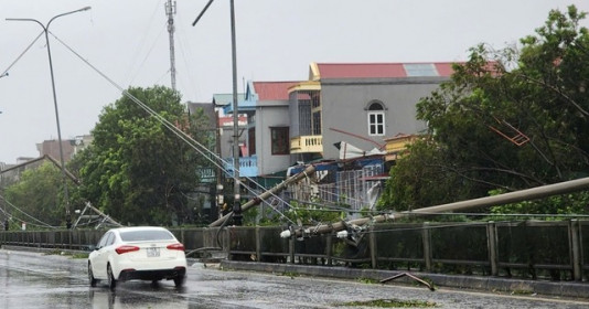 Quảng Ninh mưa lớn, nhiều nơi vẫn mất điện sau bão Yagi