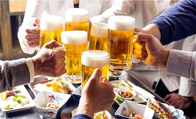 Lạm dụng rượu bia ảnh hưởng đến sức khỏe