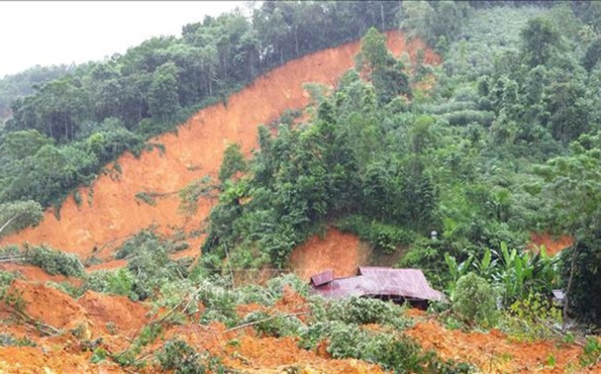 Yên Bái cảnh báo mưa lớn, ngập lụt, lũ quét, sạt lở đất do ảnh hưởng vùng áp thấp