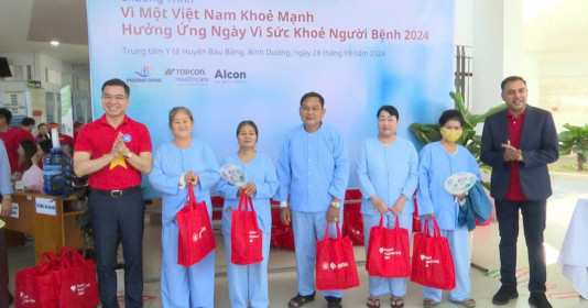 Bình Dương: Khám bệnh, cấp phát thuốc miễn phí và tặng quà cho người dân huyện Bàu Bàng