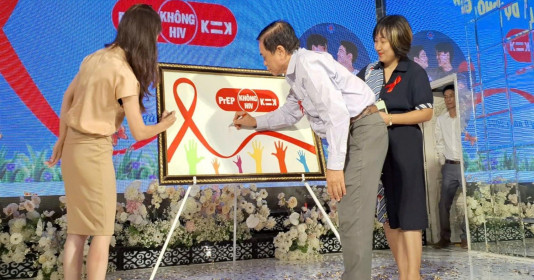 Trà Vinh: Tổ chức sự kiện “điều trị ARV là dự phòng”