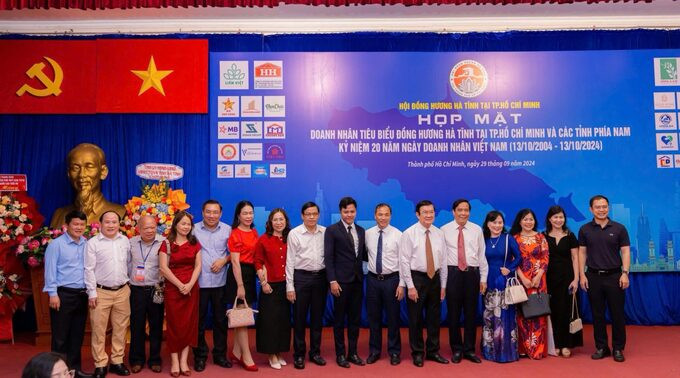 Hội đồng hương Hà Tĩnh tại TP. HCM họp mặt nhân kỷ niệm 20 năm Ngày Doanh nhân, Doanh nghiệp Việt Nam