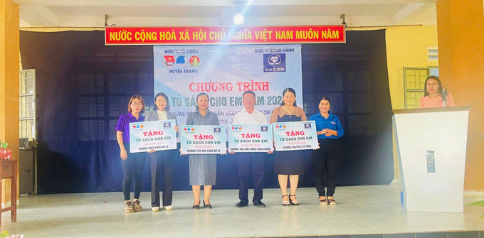 Gia Lai: Trao tặng 4 “Tủ sách cho em” tại huyện Kbang