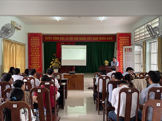 Cần Thơ: Tập huấn cập nhật giám sát, phòng chống bệnh tay chân miệng và điều trị bệnh truyền nhiễm
