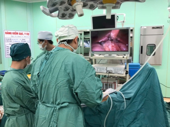 Bà Rịa - Vũng Tàu: Phẫu thuật khẩn, cứu thành công bệnh nhi 6 tuổi bị thủng dạ dày