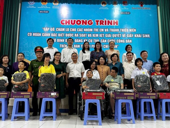 TP. HCM: Cấp giấy khai sinh, căn cước công dân cho trẻ em có hoàn cảnh đặc biệt