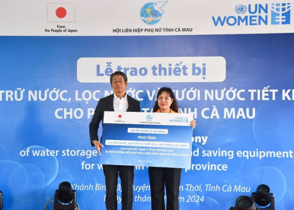 Cà Mau: Hỗ trợ các thiết bị dự án “Nước là sự sống”