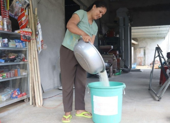 Đắk Lắk: Mô hình “Hũ gạo tình thương” hỗ trợ gần 1.500 kg gạo cho hội viên phụ nữ, người dân có hoàn cảnh khó khăn