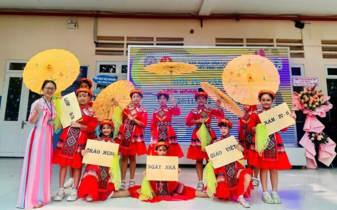 Trường Tiểu học Võ Thị Thừa tổ chức Hội thi 'Liên hoan Âm nhạc Dân tộc' chào mừng Ngày Nhà giáo Việt Nam 20/11