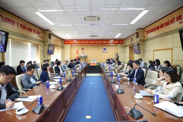 Hoàn thiện cơ chế chính sách, tăng cường công tác phòng, chống dịch bệnh