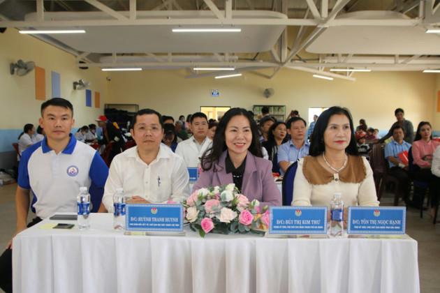 Đắk Nông: Hơn 300 người được khám bệnh, chăm sóc sức khỏe từ chương trình “Vì một Việt Nam khỏe mạnh hơn”