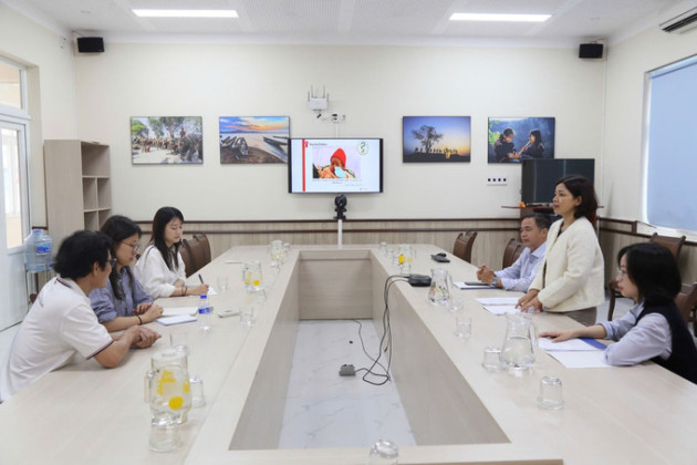 Tổ chức cứu trợ trẻ em Hàn Quốc thăm và làm việc tại tỉnh Đắk Lắk