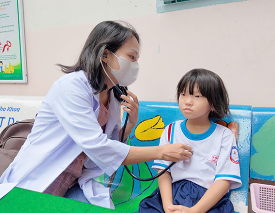 Triển khai tiêm vắc xin uốn ván - bạch hầu (Td) cho trẻ 7 tuổi tại TP. Cần Thơ