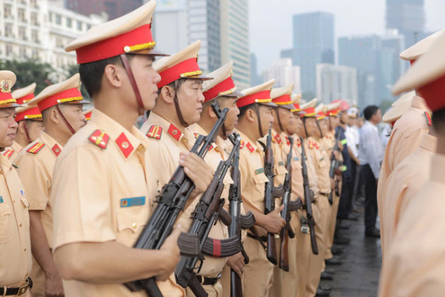 TP. HCM: Ra quân thực hiện cao điểm bảo đảm trật tự an toàn giao thông, trật tự xã hội dịp Tết và các lễ hội đầu Xuân năm 2025