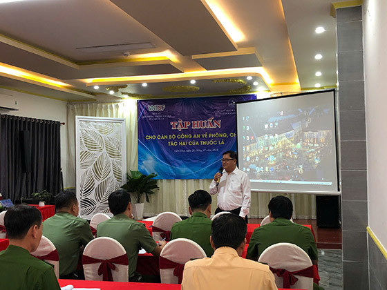 Cần Thơ tập huấn cho cán bộ công an về phòng, chống tác hại của thuốc lá