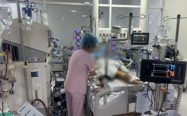 Cứu sống 1 trẻ viêm cơ tim tối cấp, sốc tim