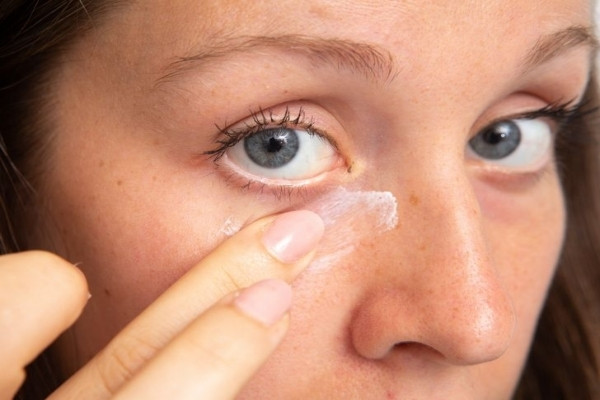 Thiếu sắt có thể gây ra một số vấn đề sức khỏe về mắt