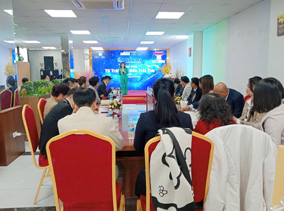 Hoa Hậu Trăng Khuyết: Workshop “Từ trái tim đến trái tim” và những câu chuyện lắng đọng cảm xúc