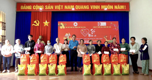 Bình Dương: TP. Tân Uyên thông qua kế hoạch chăm lo 8.743 đối tượng chính sách, xã hội nhân dịp Tết Nguyên đán Ất Tỵ 2025