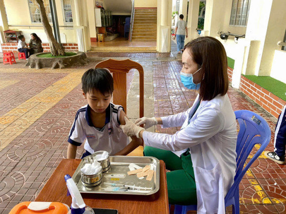 Cà Mau: Triển khai chiến dịch tiêm vắc xin Sởi - Rubella cho nhóm trẻ từ 12 - 17 tháng và trẻ từ 18 tháng - 10 tuổi