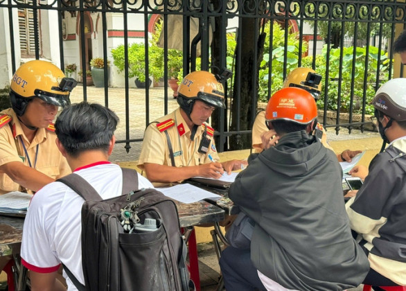 TP. HCM: Tăng cường công tác bảo đảm trật tự, an toàn giao thông cho học sinh trong tình hình mới