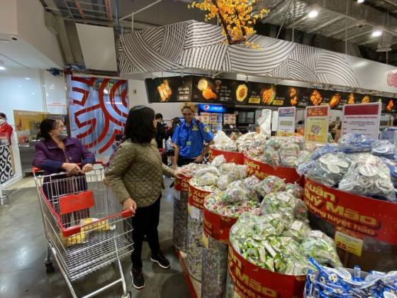 Thận trọng khi lựa chọn thực phẩm ngày Tết