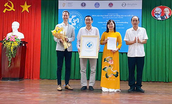 Cần Thơ: Công nhận 3 bệnh viện đạt danh hiệu "Bệnh viện thực hành nuôi con bằng sữa mẹ xuất sắc"