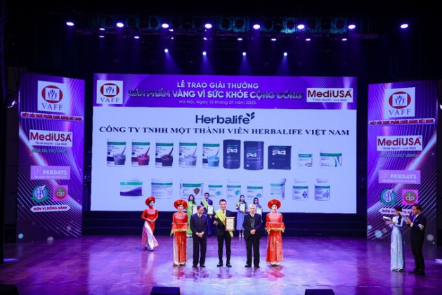 Herbalife Việt Nam đạt giải thưởng “Sản phẩm vàng vì sức khỏe cộng đồng” lần thứ 10 liên tiếp