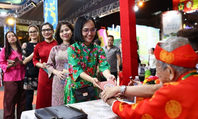 Lễ hội đường sách Tết TP. HCM thu hơn 10 tỷ đồng
