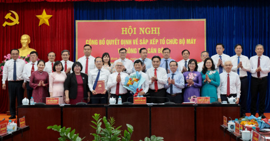 Bình Dương sắp xếp bộ máy tính gọn, nhiều lãnh đạo xin nghỉ hưu trước tuổi