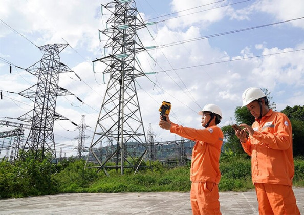 TP. HCM: Bảo đảm cung ứng đủ điện phục vụ sản xuất kinh doanh và đời sống nhân dân trong thời gian cao điểm