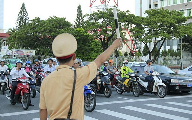 Quảng Ngãi: Bảo đảm trật tự, an toàn giao thông gắn với chủ đề năm an toàn giao thông 2025