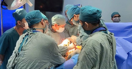 Một bệnh viện ứng dụng công nghệ dựng hình 3D cứu bệnh nhân béo phì bị gãy xương chậu