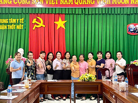 Cần Thơ: Họp tuyến chương trình chăm sóc sức khỏe sinh sản và dự phòng lây truyền 3 bệnh từ mẹ sang con tại quận Thốt Nốt