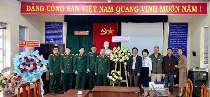 Thăm và chúc mừng Trung tâm Kiểm soát bệnh tật Lâm Đồng nhân Ngày Thầy thuốc Việt Nam