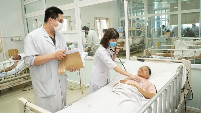 Đắk Lắk: Cứu sống sản phụ bị thuyên tắc ối ở lần sinh con thứ 7