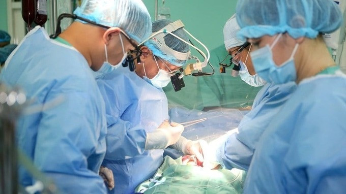Thêm một ca ghép tim xuyên Việt thành công tại Bệnh viện Trung ương Huế