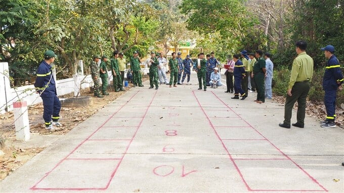 Cà Mau: Tập huấn nghiệp vụ phòng cháy chữa cháy rừng cho lực lượng giữ rừng trên cụm đảo Hòn Khoai