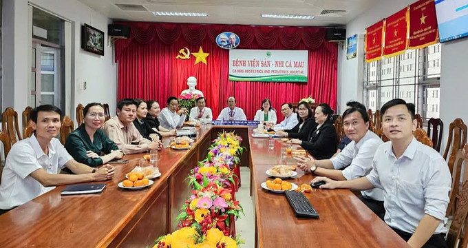Bệnh viện Đa khoa Năm Căn học tập kinh nghiệm tại Bệnh viện Sản - Nhi Cà Mau