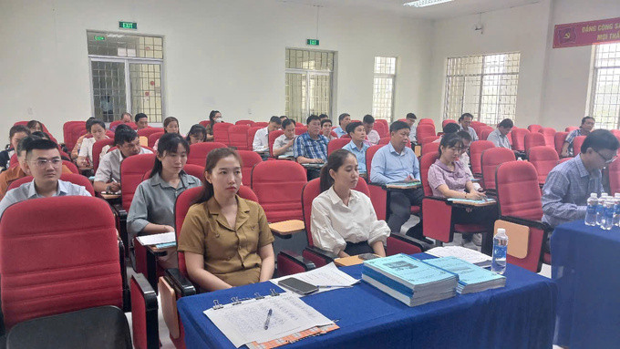 Cà Mau: Tập huấn chuyên môn nghiệp vụ sức khoẻ môi trường biến đổi khí hậu, phòng chống tai nạn thương tích