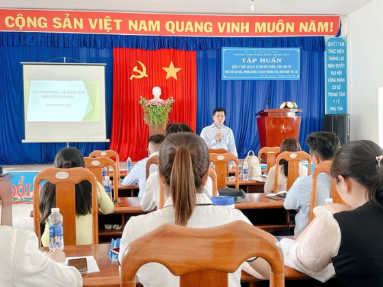 Cà Mau: Tập huấn nâng cao năng lực quản lý nước sạch, vệ sinh môi trường và phòng, chống đuối nước cho trẻ em