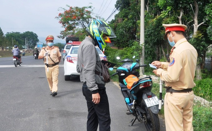 Kon Tum: Tăng cường xử lý vi phạm trong tuần qua