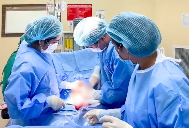 Phối hợp liên viện cứu sống sản phụ 25 tuổi bị băng huyết sau sinh