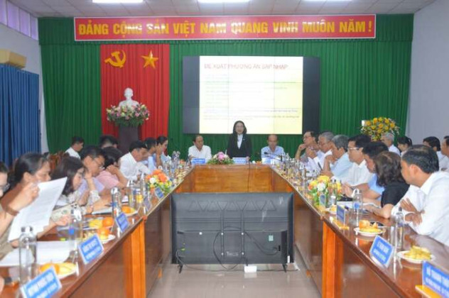 Ba tỉnh Vĩnh Long, Trà Vinh, Bến Tre họp bàn sắp xếp lại hệ thống y tế