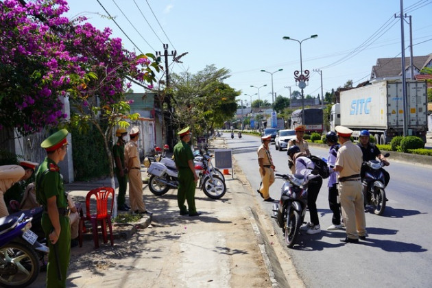 Kon Tum: Bảo đảm trật tự an toàn giao thông dịp lễ